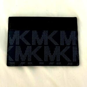Michael Kors Jet Set Navy Blue and Black Monogrammed Card Case Unisex NWOT